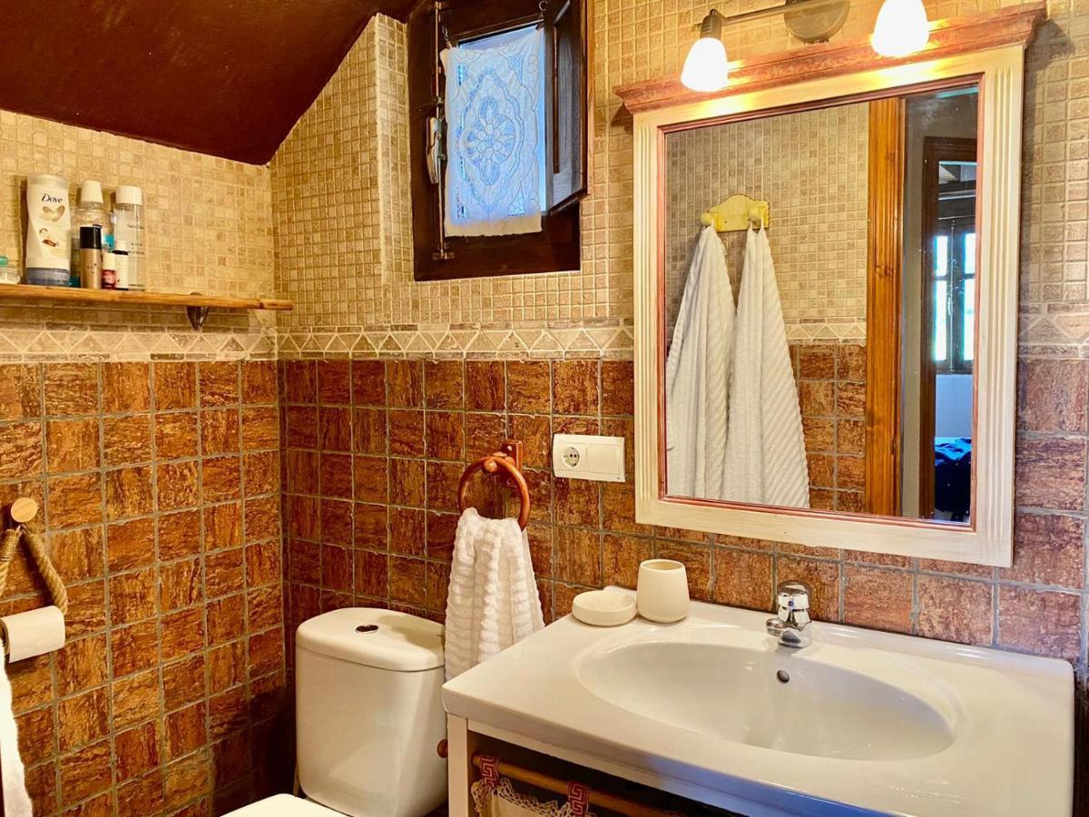 Hostal La Casita De Chocolate - Vut Le1131 Ponferrada Exterior foto